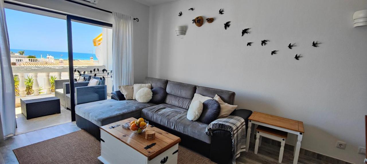 The Swallow'S Rest Beach House - Meia Praia Lagos Extérieur photo